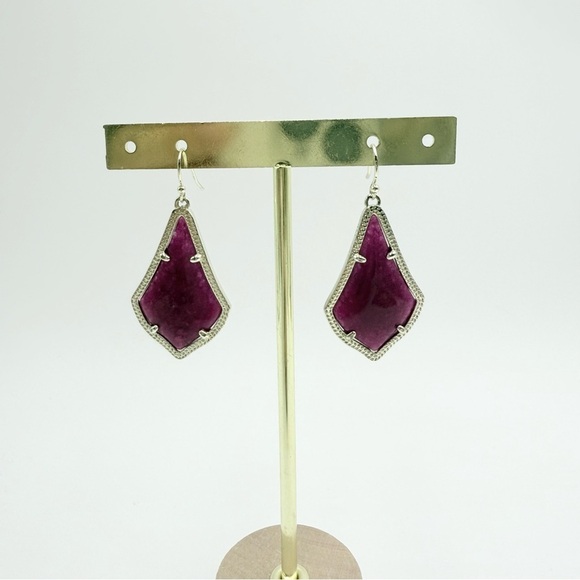 Kendra Scott Alex Earrings in Maroon Jade - Picture 1 of 4